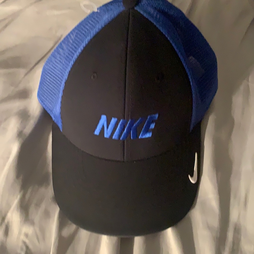 Nike hat